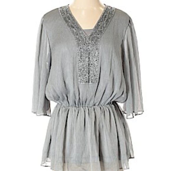 Badgley Mischka Flowy Silver Peplum Top Beaded Neckline 3/4 Sleeve ( SMALL ) NWT - Picture 2 of 8